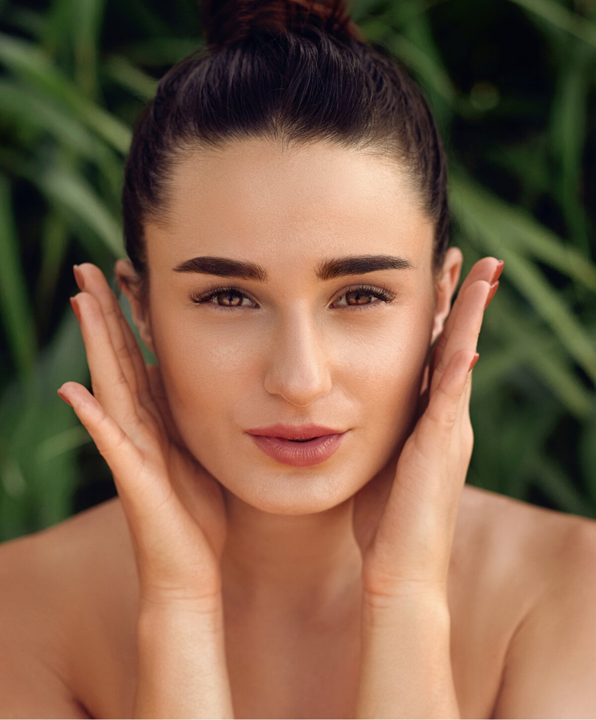 Atlanta skin rejuvenation model with brown hair